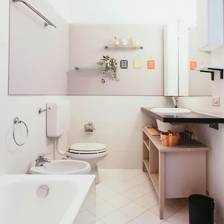 Flaminia - Affitti Brevi Italia * Varese